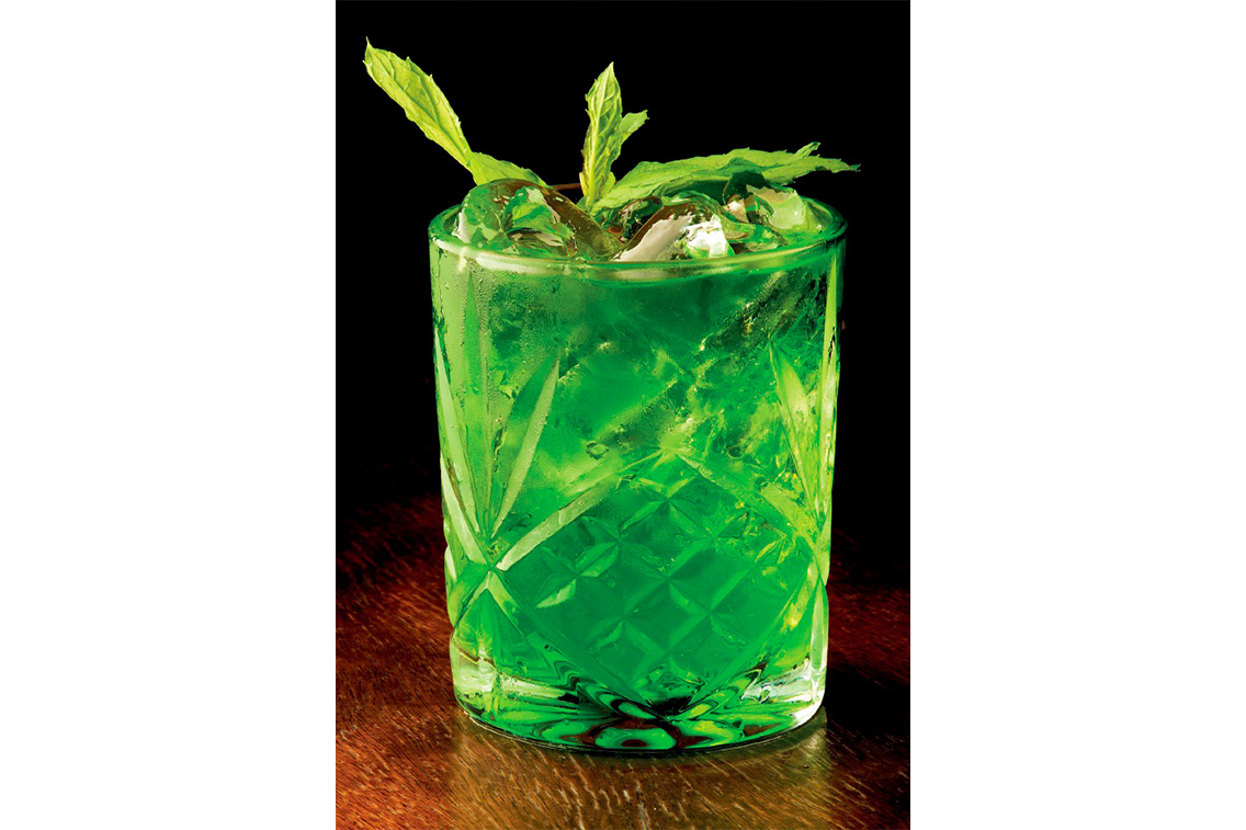 Фото из книги «Лучшие напитки к Хэллоуину»