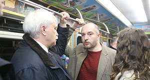 В Петербургском метрополитене открылась третья «Мобильная библиотека»