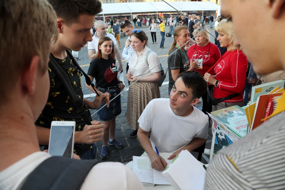 Лекция Александра Иванова «Химия — просто» и «Химические элементы»
