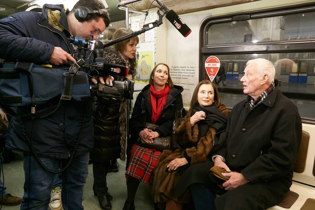 В Московском метро появился поезд, посвященный Маршаку