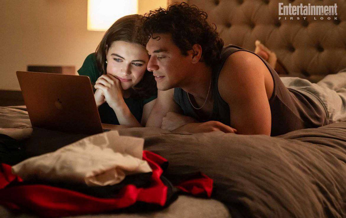 Кадр из сериала «Вне кампуса» (2026). Фото: Prime Video