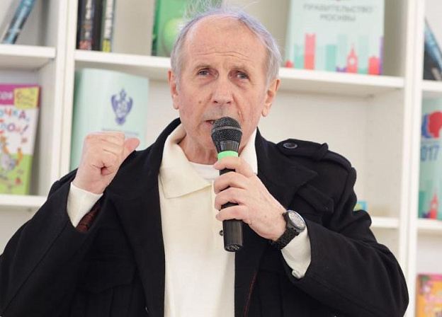 Михаил Веллер представит новый роман в книжных магазинах Москвы